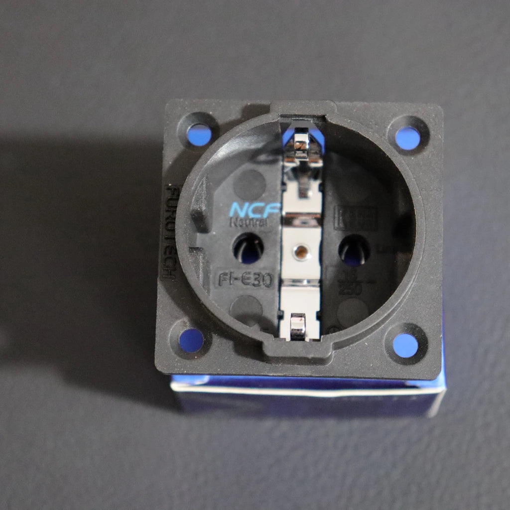 Japan Furutech Schuko FI-E30 NCF Nano Socket Copper Plated Rhodium/Gold EU Audio Power Plug HiFi Speaker IEC Chassis Tailstock